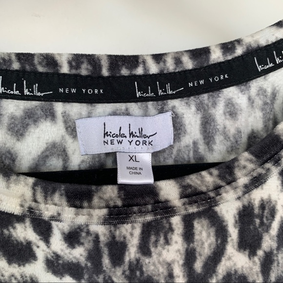 Nicole Miller Leopard Print Long Sleeve Top Sz XL - Picture 2 of 8